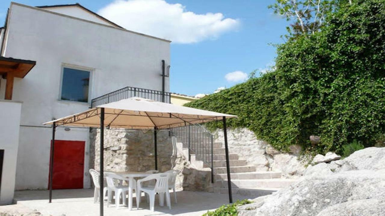 Casa Elvira Basilico Vila San Valentino in Abruzzo Citeriore Exterior foto